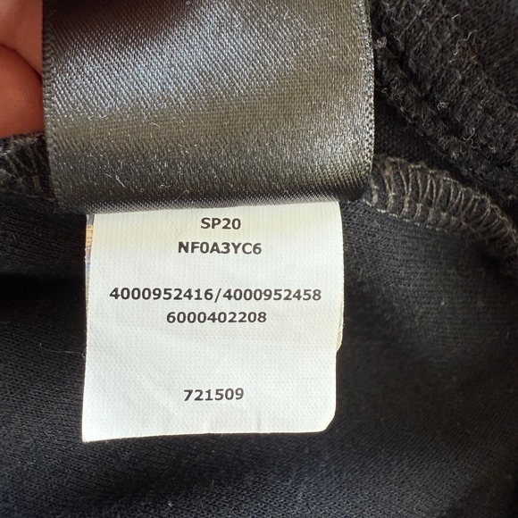 The North Face Kids Boy's Slacker Crew
Neck Size XL (18-20) Gray Black - Picture 13 of 13